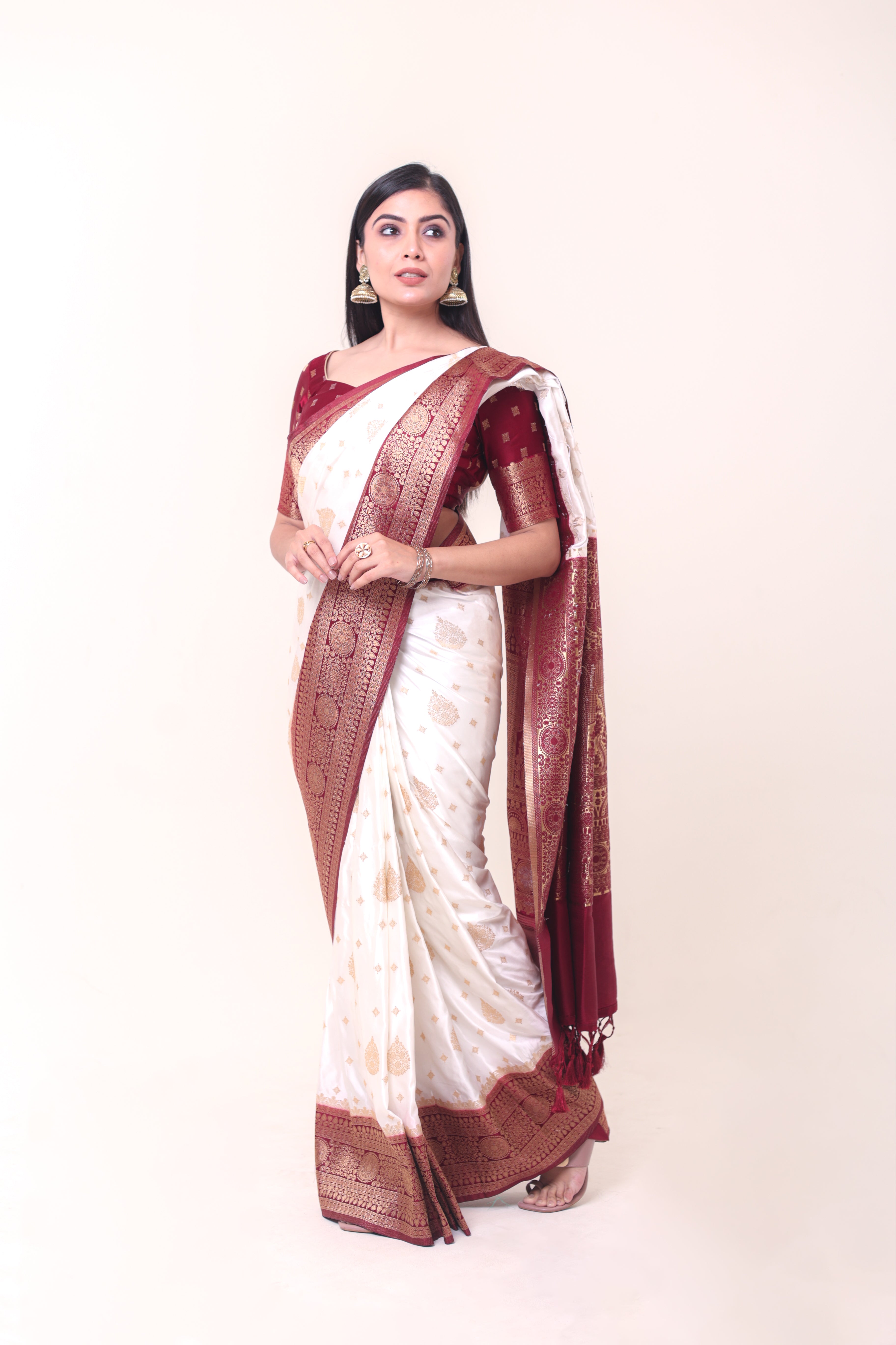 Amazon.com: South Indian Style Banarasi Silk Saree with Blouse Indian  Wedding Festive Saree (Stitch) : Clothing, Shoes & Jewelry