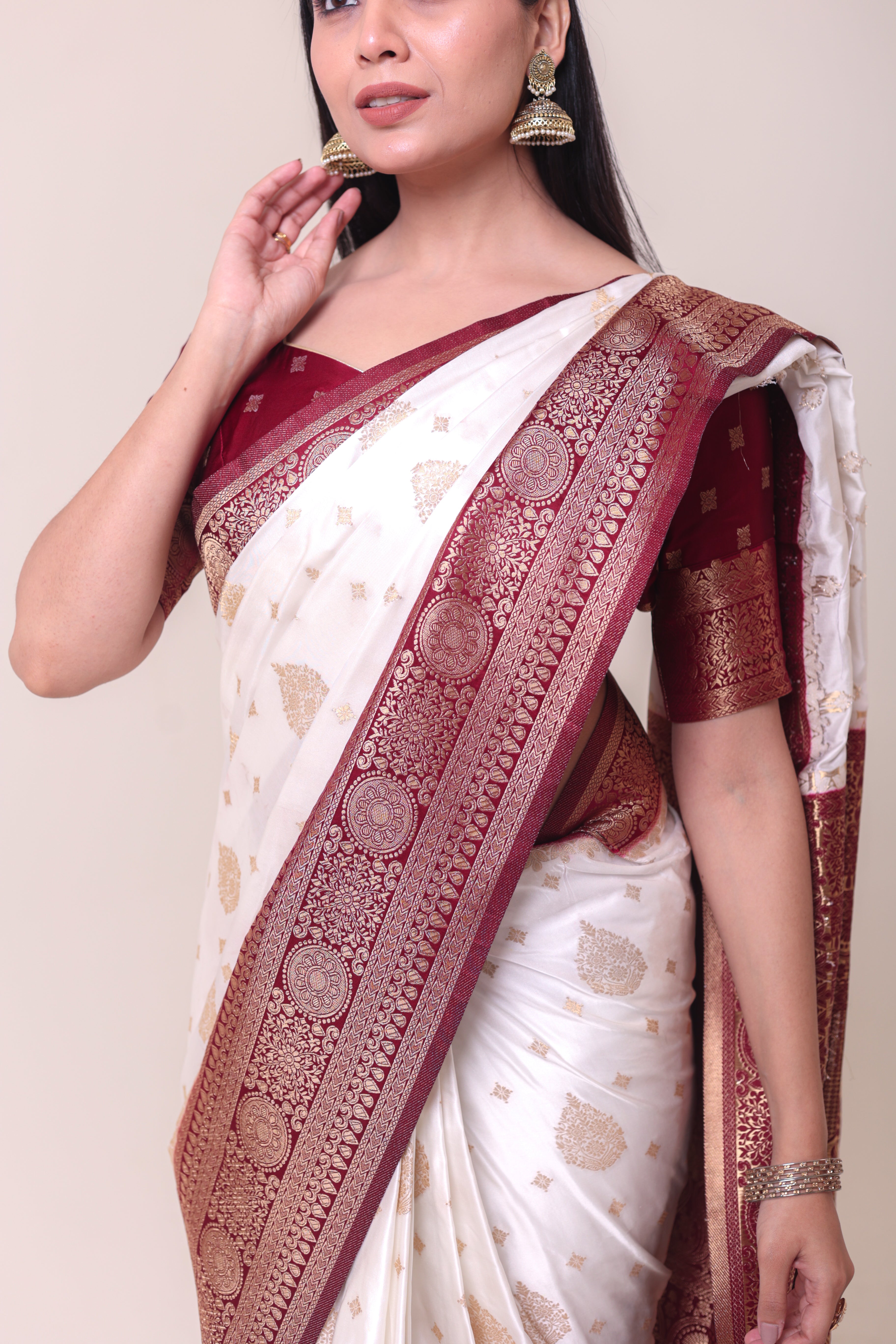 South Indian white saree look #trending #saree - YouTube